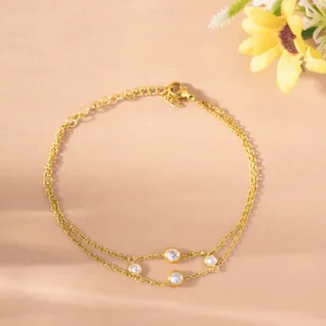 Minimal Twist Layer Bracelet